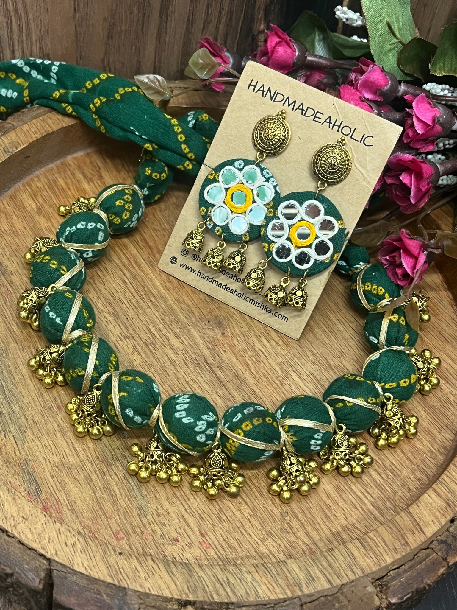 BANDHANI GREEN NECKLACE HANDMADEAHOLIC BY MISHKA