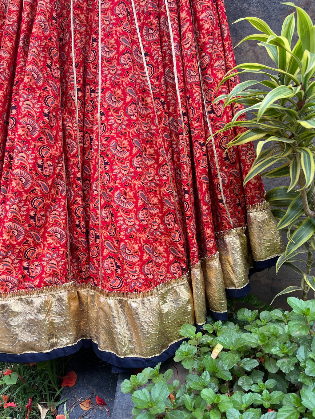 RED FLOWER KALI SKIRT HANDMADEAHOLIC BY MISHKA
