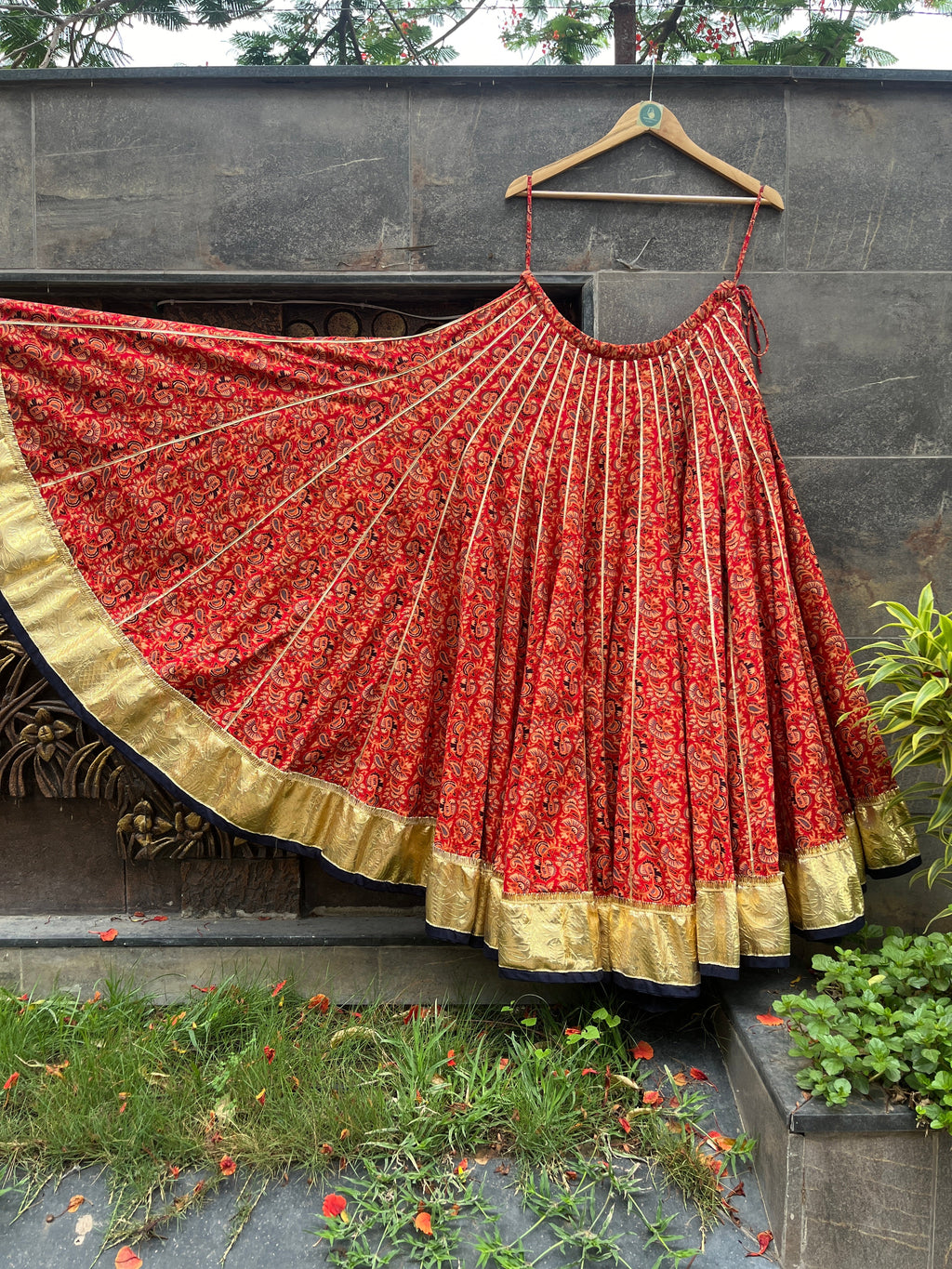 RED FLOWER KALI SKIRT HANDMADEAHOLIC BY MISHKA