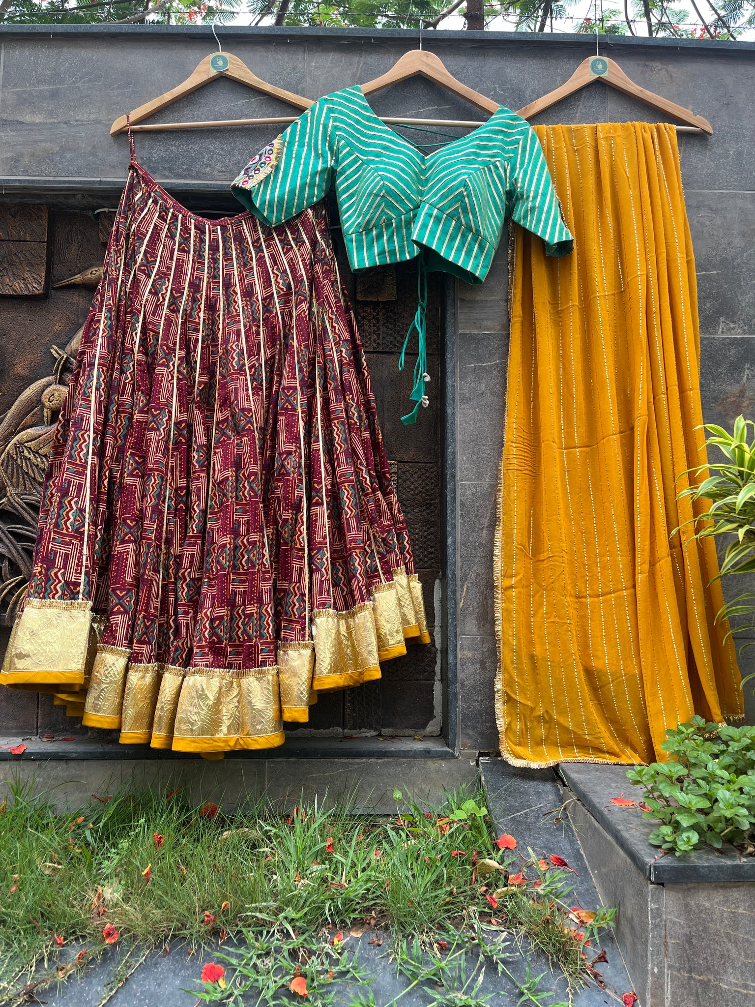 TORTOISE BLOUSE WITH BROWN SKIRT HANDMADEAHOLIC BY MISHKA