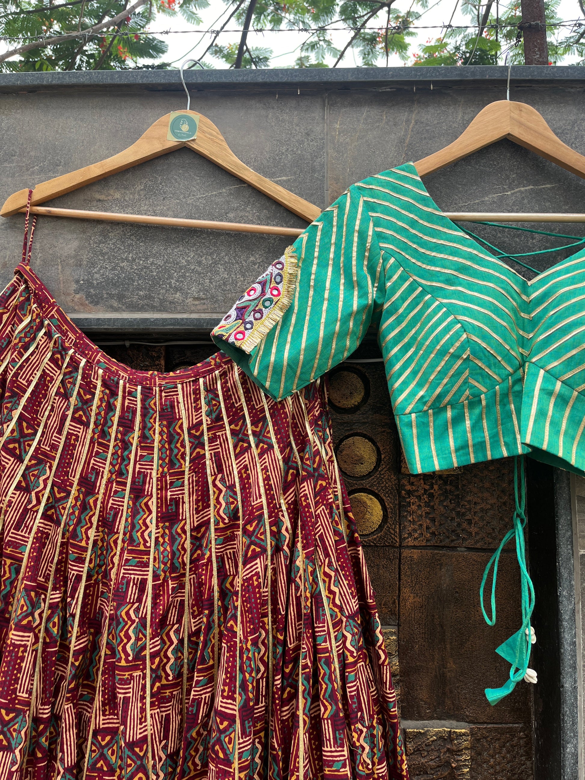 TORTOISE BLOUSE WITH BROWN SKIRT HANDMADEAHOLIC BY MISHKA