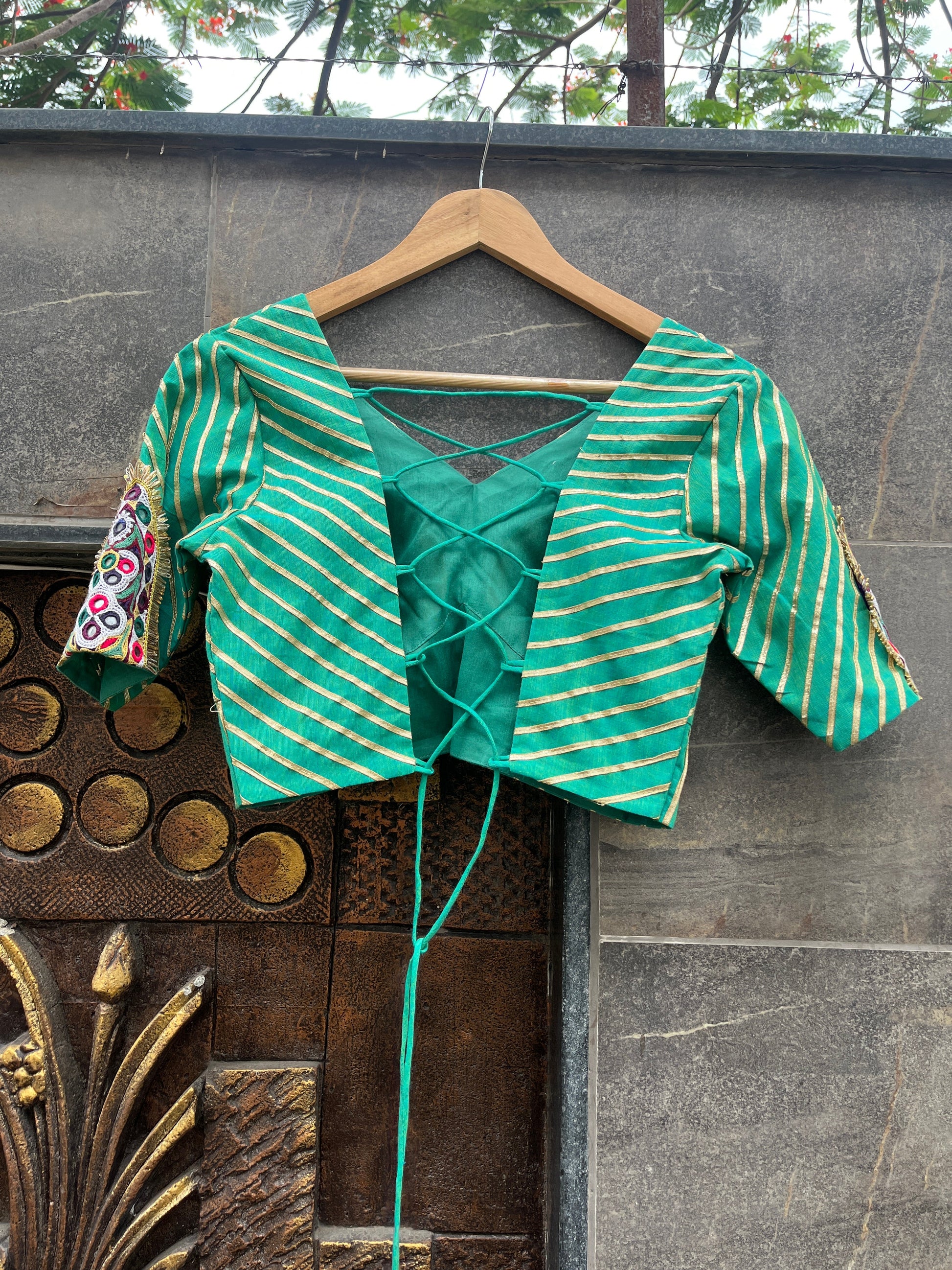 TORTOISE BLOUSE WITH BROWN SKIRT HANDMADEAHOLIC BY MISHKA