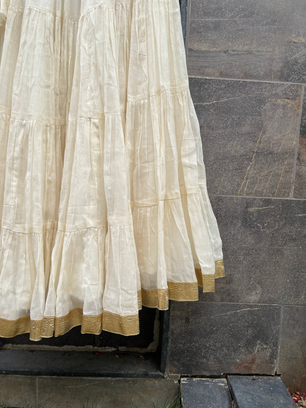 MULMUL COTTON OFF WHITE SKIRT HANDMADEAHOLIC BY MISHKA
