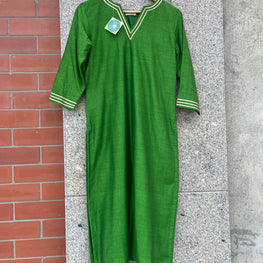 PARROT GREEN COTTON BLEND STRAIGHT CUT KURTI - handmadeaholicmishka