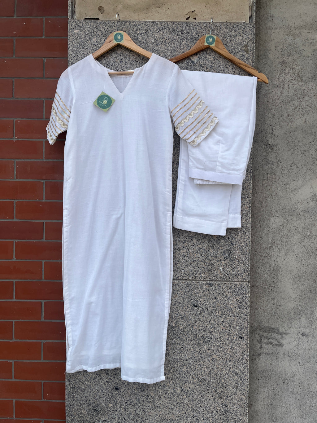 WHITE V- NECK STRAIGHT CUT KURTI AND PANT - handmadeaholicmishka