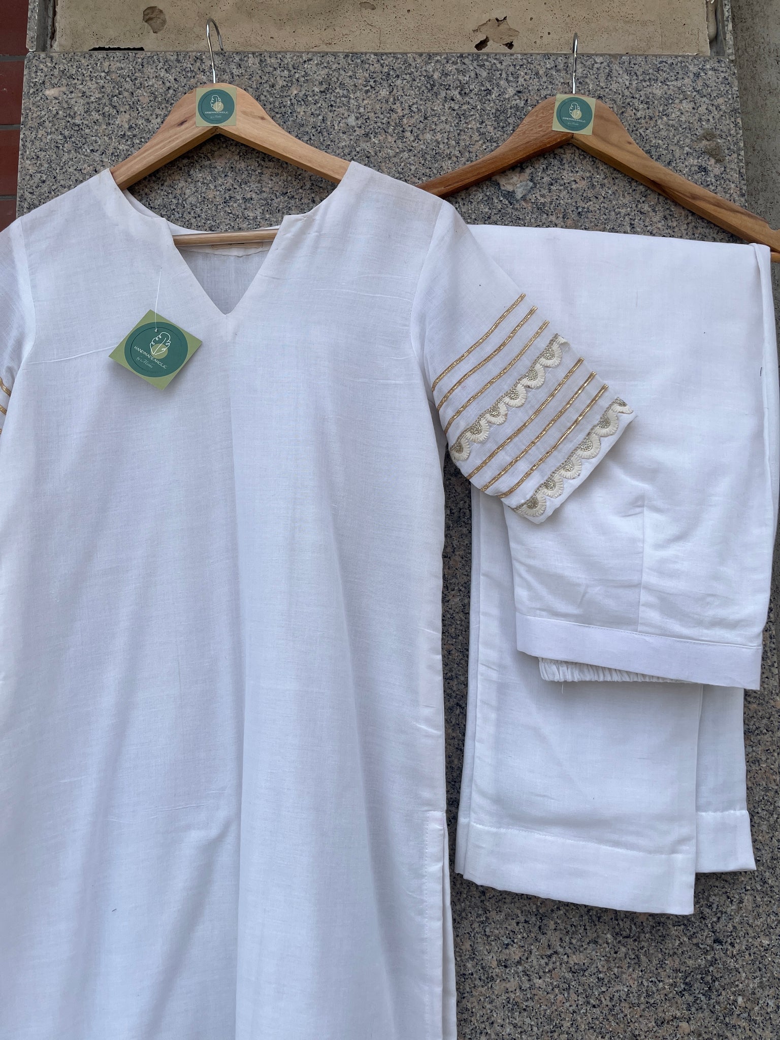 WHITE V- NECK STRAIGHT CUT KURTI AND PANT - handmadeaholicmishka