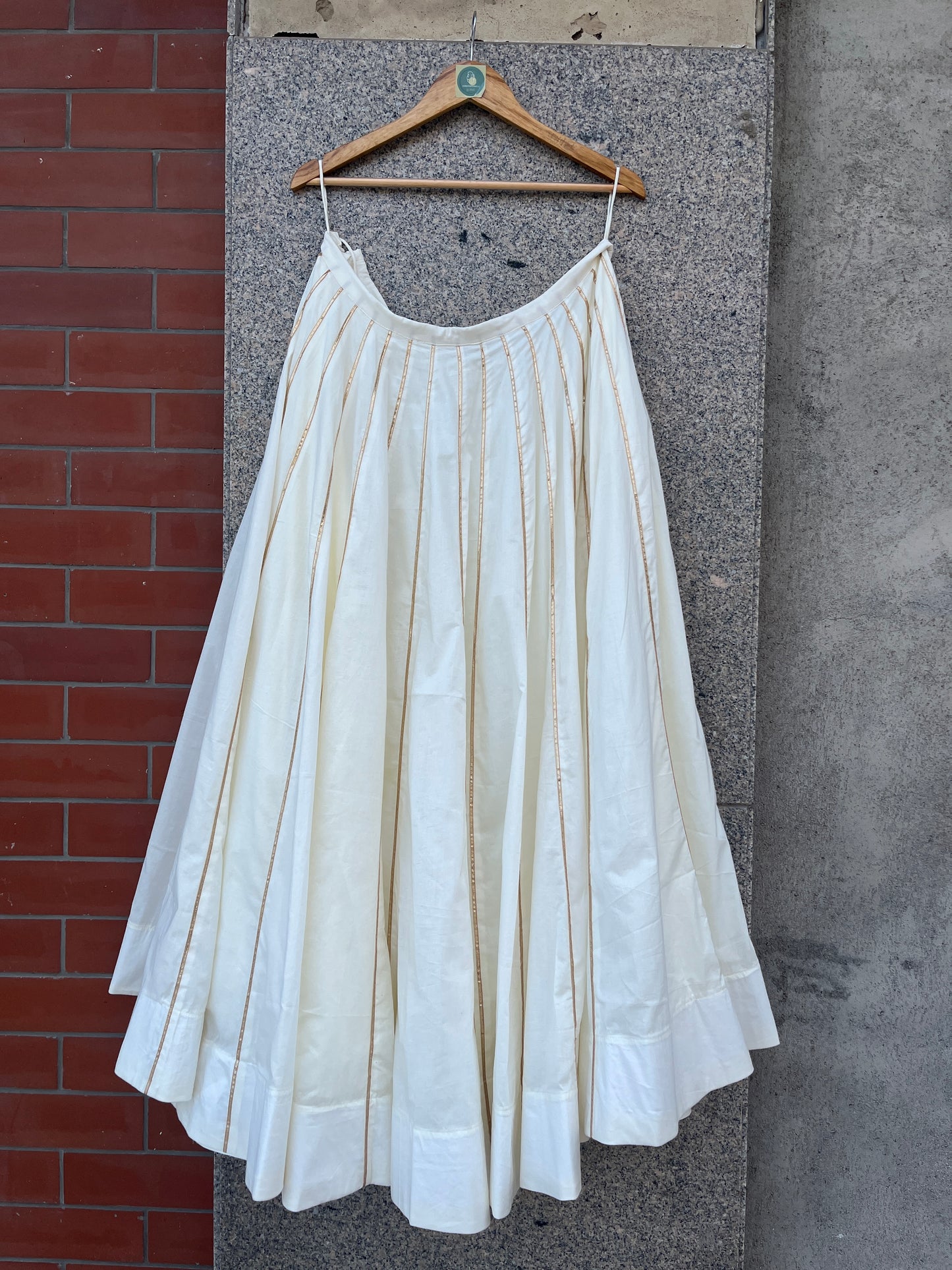 WHITE KALI LACE SKIRT
