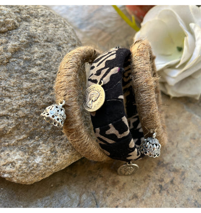 KATHI BLACK BANGLE HANDMADEAHOLIC BY MISHKA