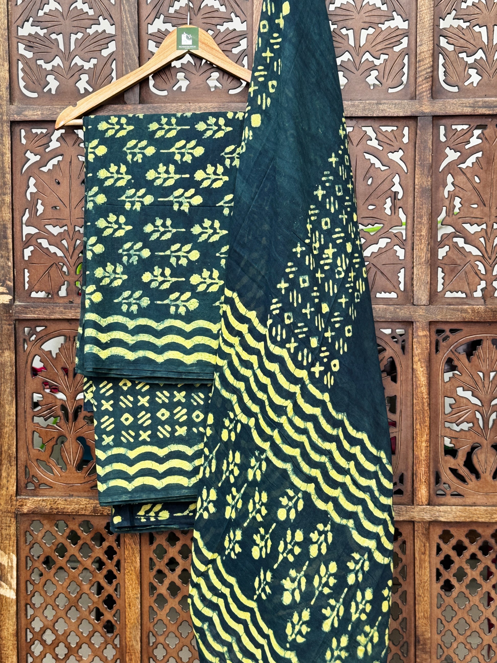 HANDBLOCK COTTON UNSTITCHED SUIT WITH COTTON DUPATTA