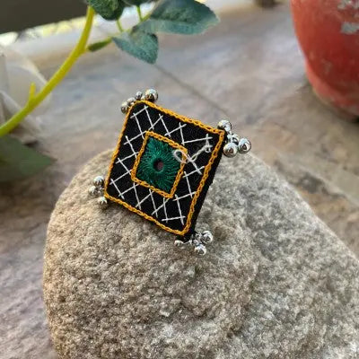 SQUARE BOHO RING HANDMADEAHOLIC BY MISHKA