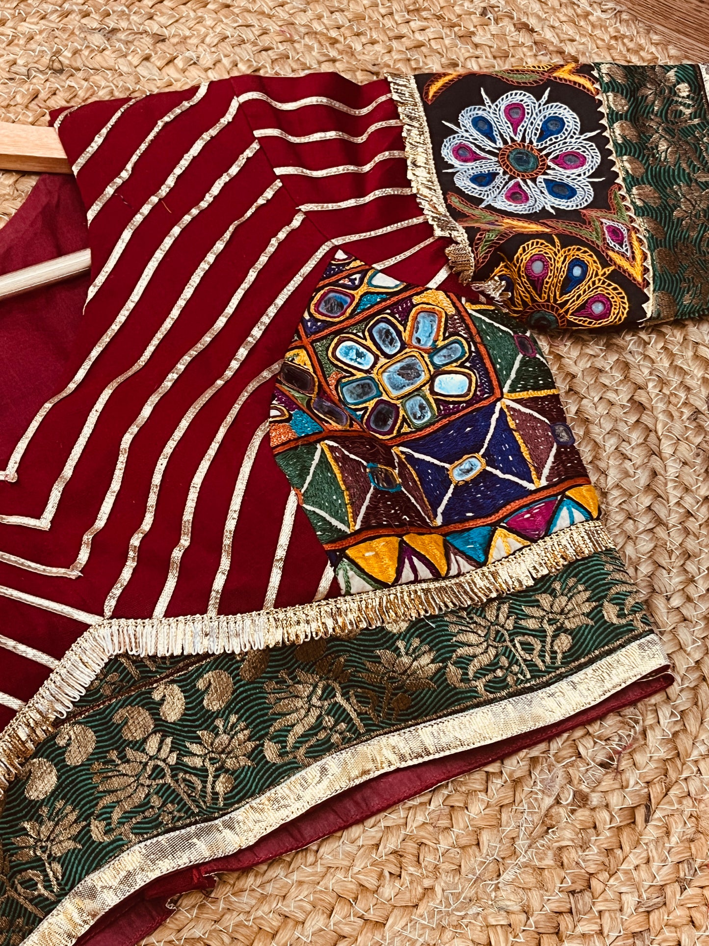 HIRAVANTI BANJARA BLOUSE HANDMADEAHOLIC BY MISHKA