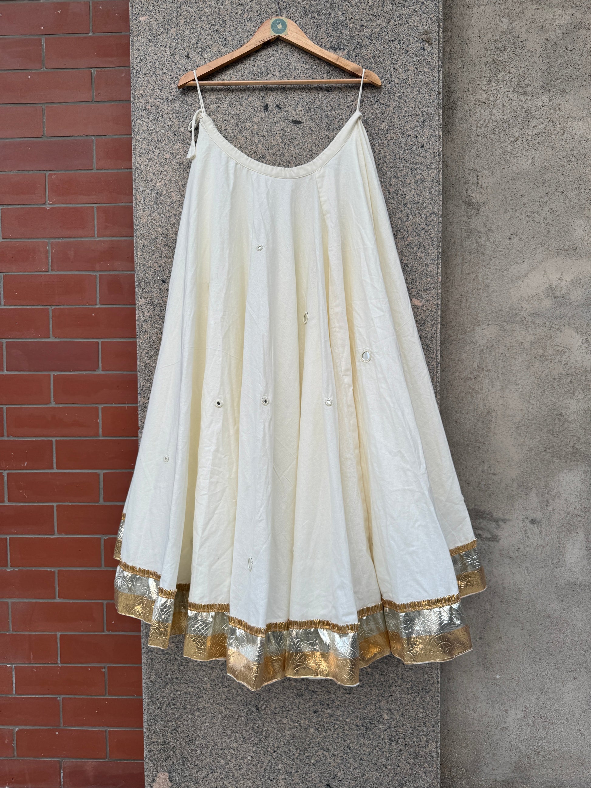 OFF WHITE UMBRELLA MIRROR WORK LAMPI SKIRT HANDMADEAHOLIC BY MISHKA