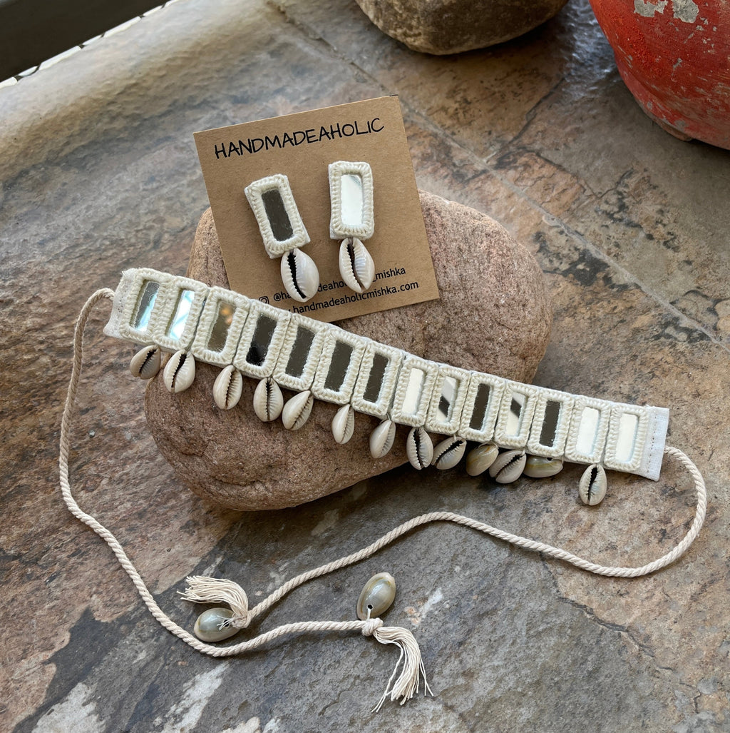 WHITE MIRROR NECKLACE HANDMADEAHOLIC BY MISHKA