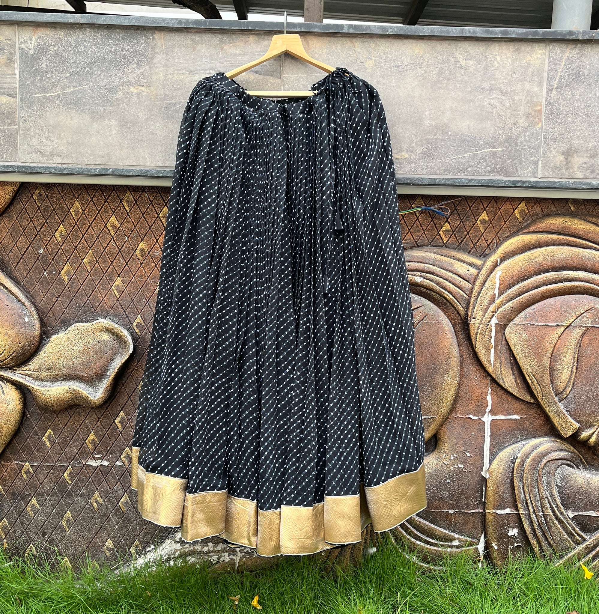 BLACK LAHERIYA SKIRT HANDMADEAHOLIC BY MISHKA