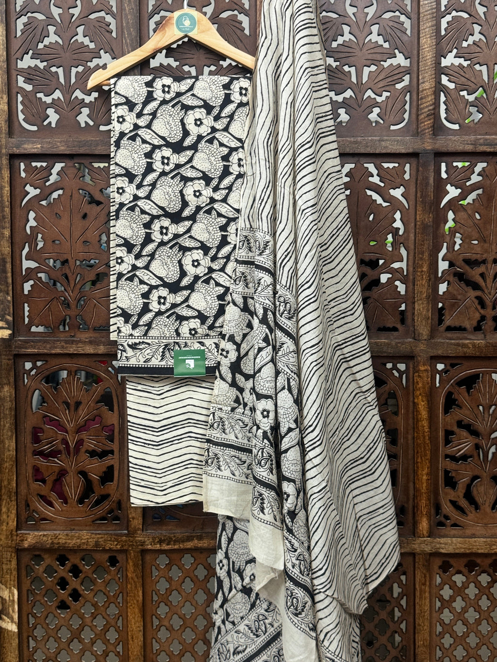 Monochrome Bloom – Handblock Printed Cotton Suit Set HANDMADEAHOLIC BY MISHKA