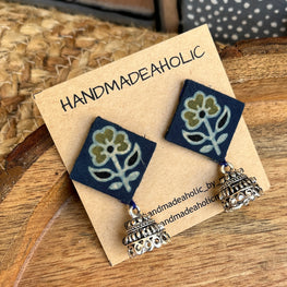 BLUE FLOWER EARRINGS HANDMADEAHOLIC BY MISHKA