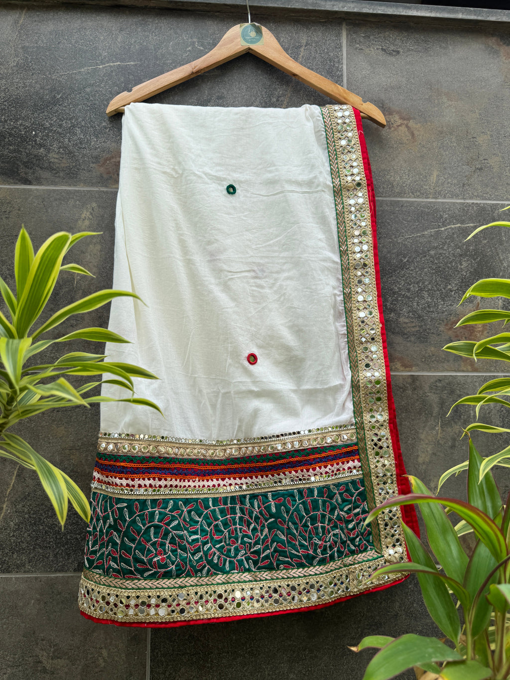 Off-White Varajana Dupatta HANDMADEAHOLIC BY MISHKA