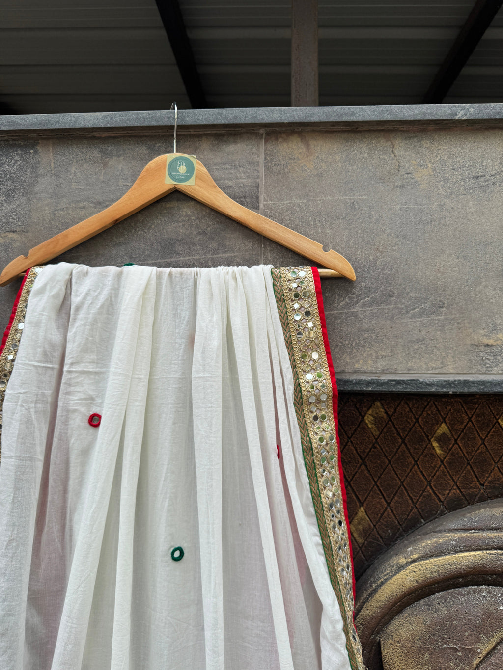 Off-White Varajana Dupatta HANDMADEAHOLIC BY MISHKA