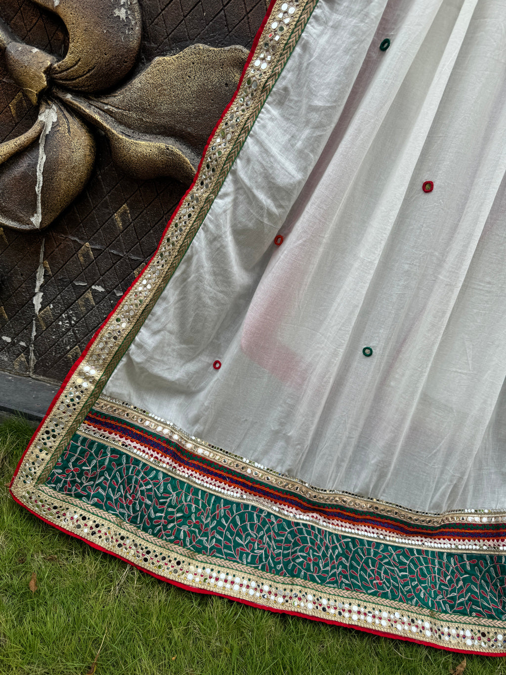 Off-White Varajana Dupatta HANDMADEAHOLIC BY MISHKA
