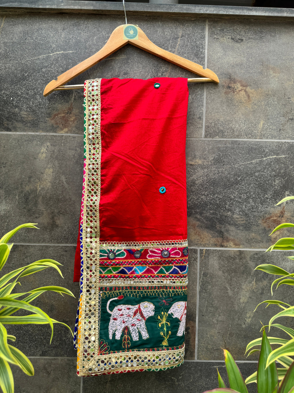 Bold Red Varajana Dupatta HANDMADEAHOLIC BY MISHKA