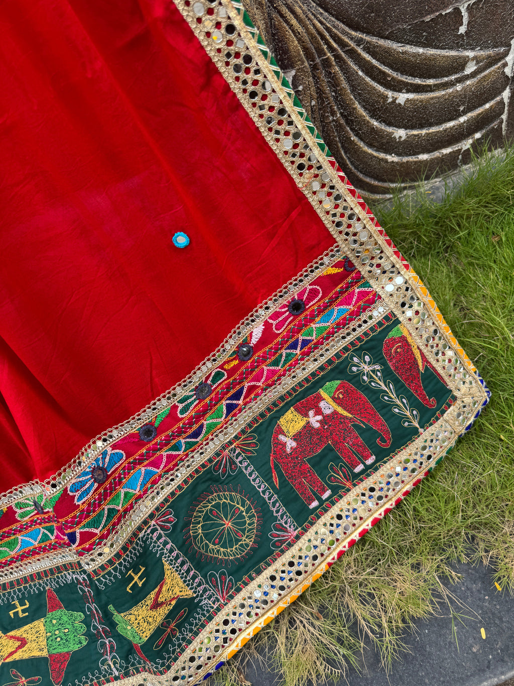 Bold Red Varajana Dupatta HANDMADEAHOLIC BY MISHKA