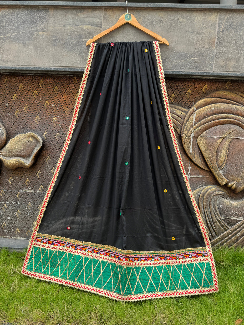 Classic Black Varajana Dupatta HANDMADEAHOLIC BY MISHKA