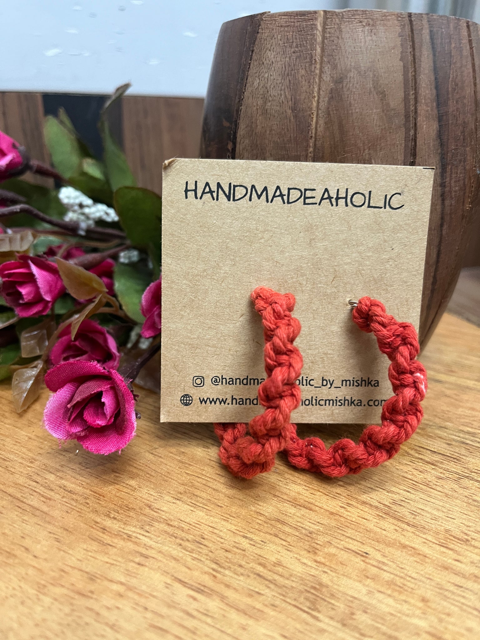 RED TWIST MACRAME HOOP EARRING HANDMADEAHOLIC BY MISHKA