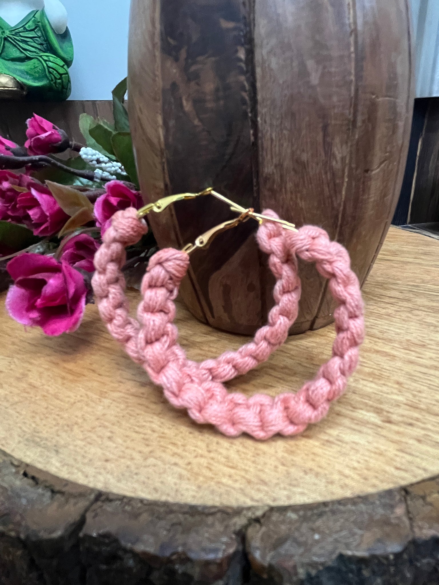 LIGHT PINK BOX MACRAME EARRING HANDMADEAHOLIC BY MISHKA