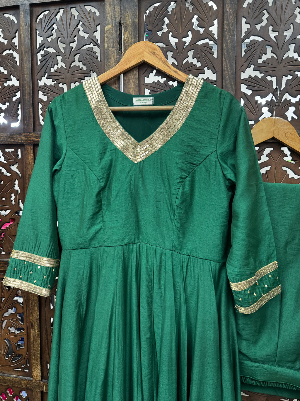 Emerald Muse Chanderi Anarkali Set – Hand-Embellished V-Neck Kurta with Net Dupatta & Trousers HANDMADEAHOLIC BY MISHKA