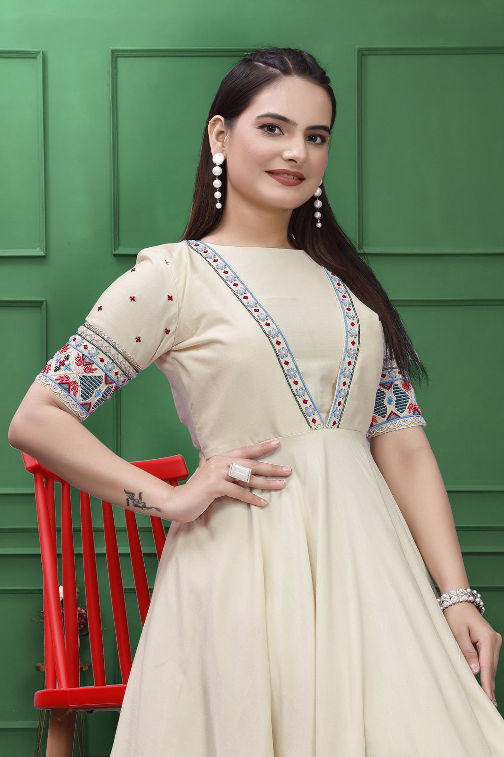 OFF WHITE ANARKALI HANDWORK SUIT HANDMADEAHOLIC BY MISHKA