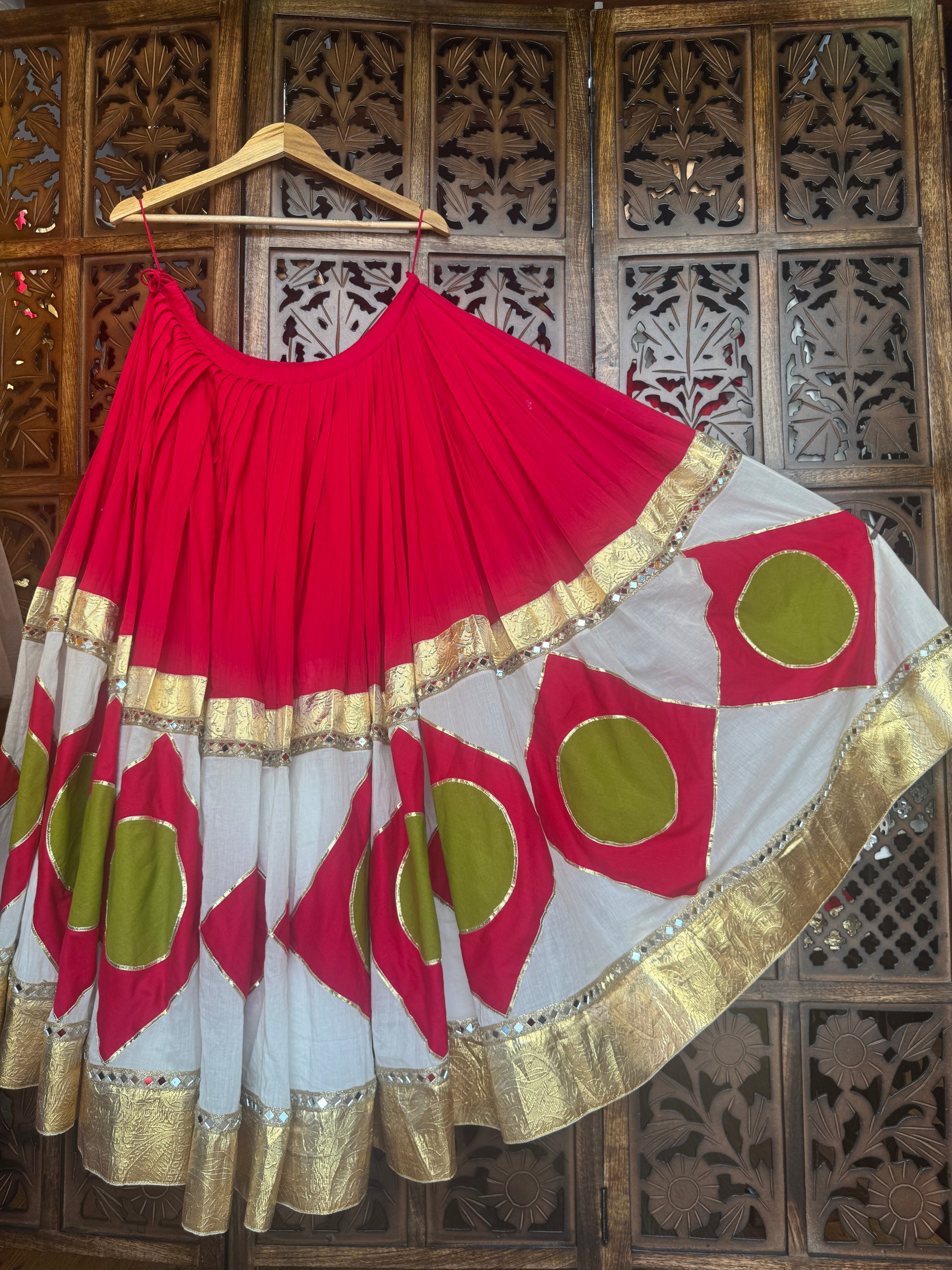 RANI PINK SKIRT RAAS'25 HANDMADEAHOLIC BY MISHKA