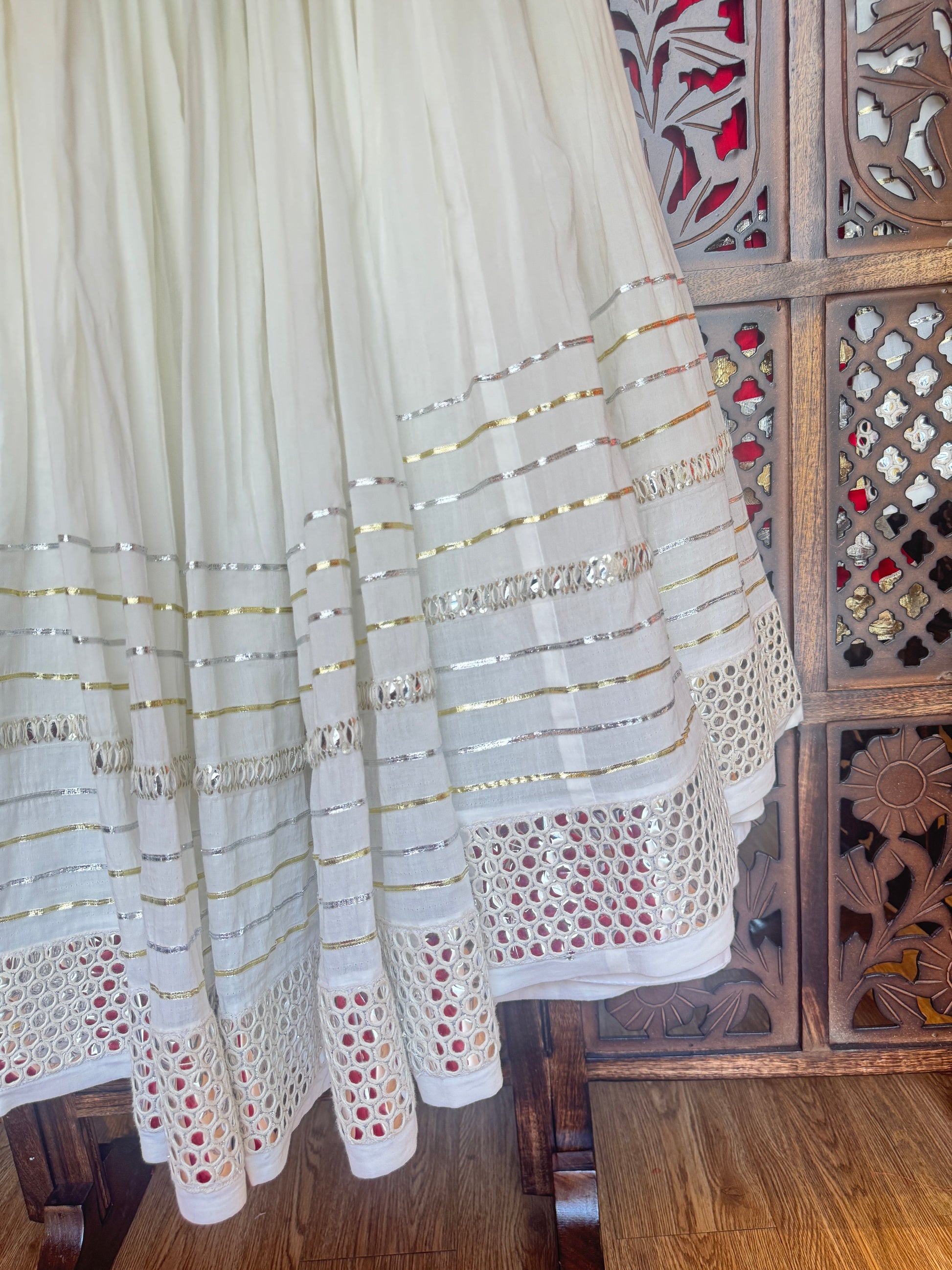 OFF WHITE SILVER GOLDEN SKIRT RAAS'25 HANDMADEAHOLIC BY MISHKA