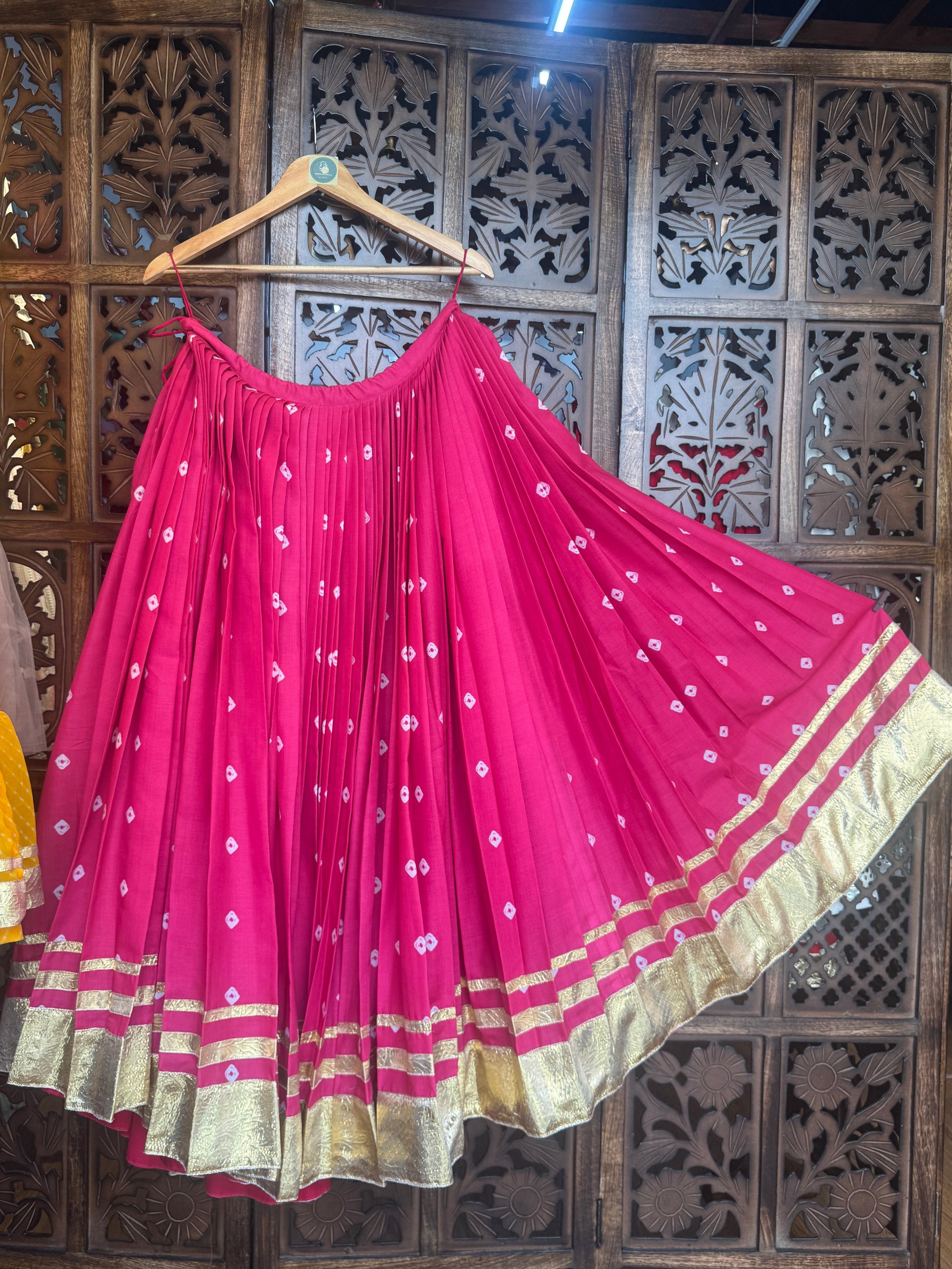 PINK BANDHANI SKIRT RAAS'25 HANDMADEAHOLIC BY MISHKA