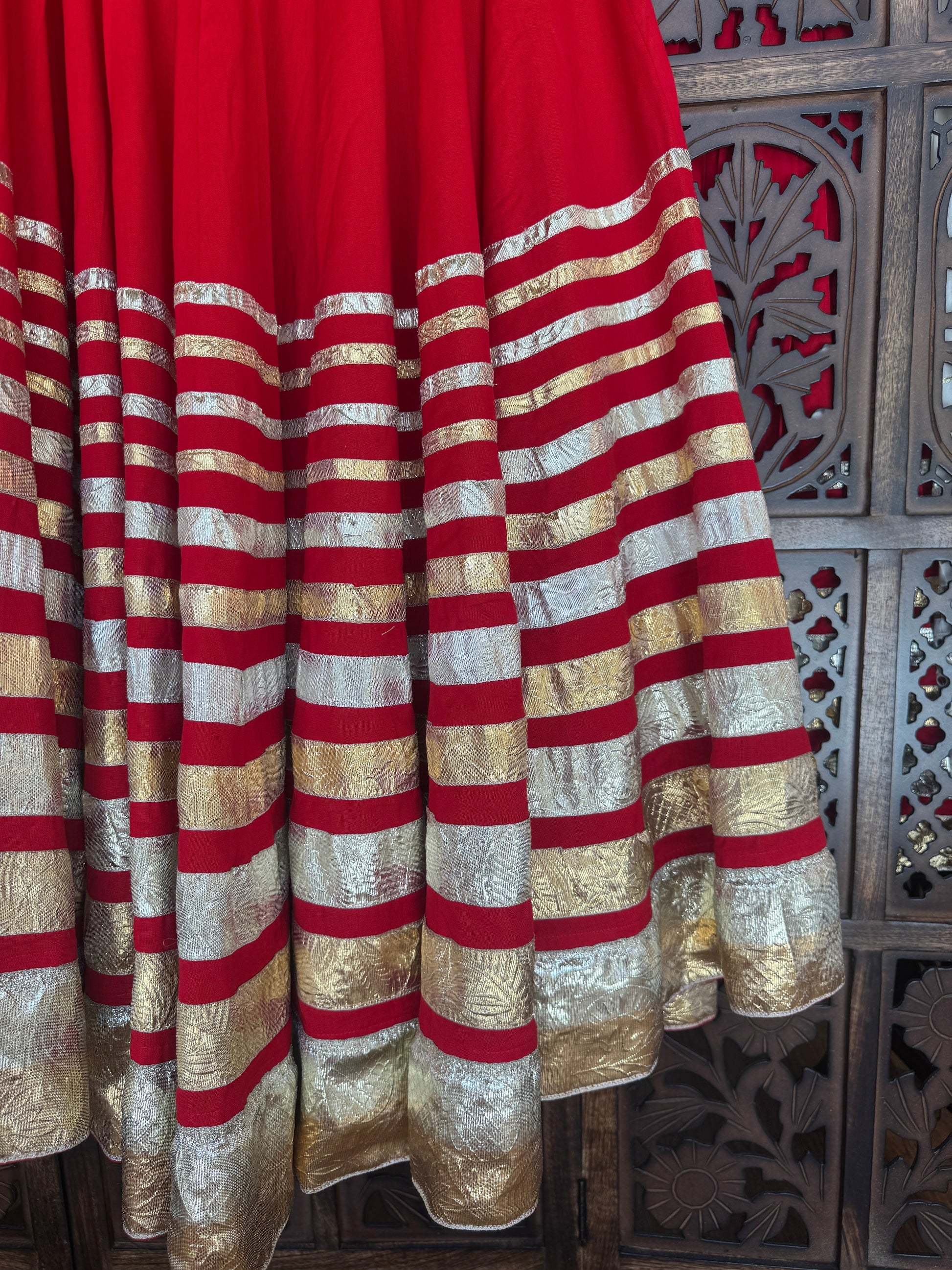 RED LAMPI SKIRT RAAS'25 HANDMADEAHOLIC BY MISHKA