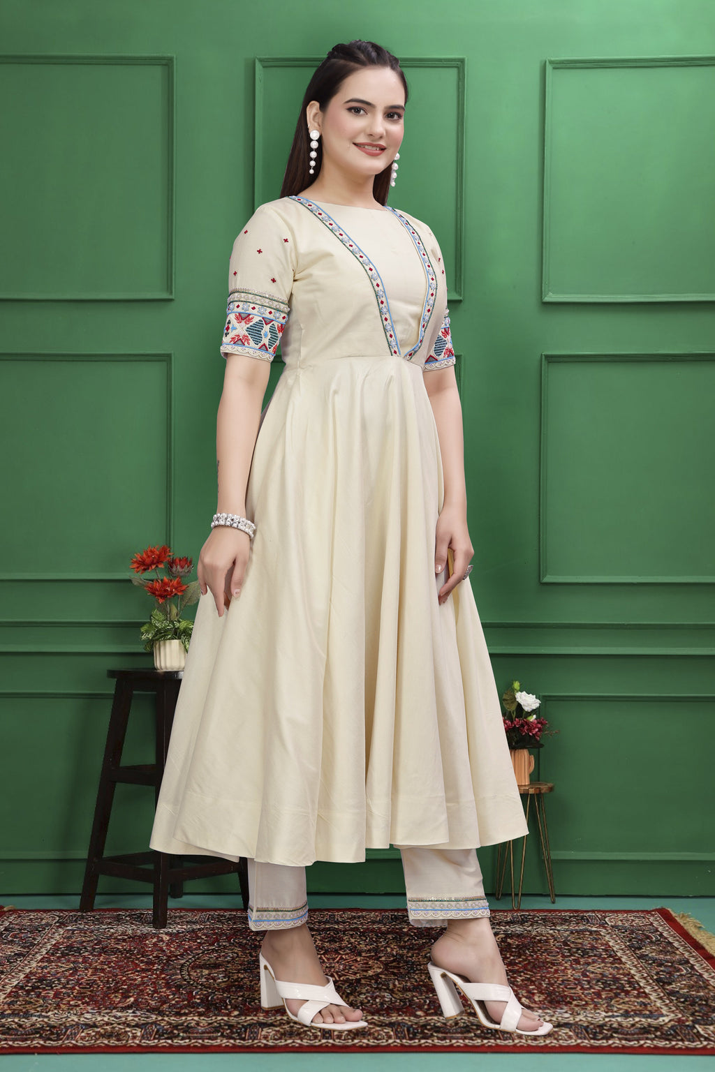 OFF WHITE ANARKALI HANDWORK SUIT HANDMADEAHOLIC BY MISHKA