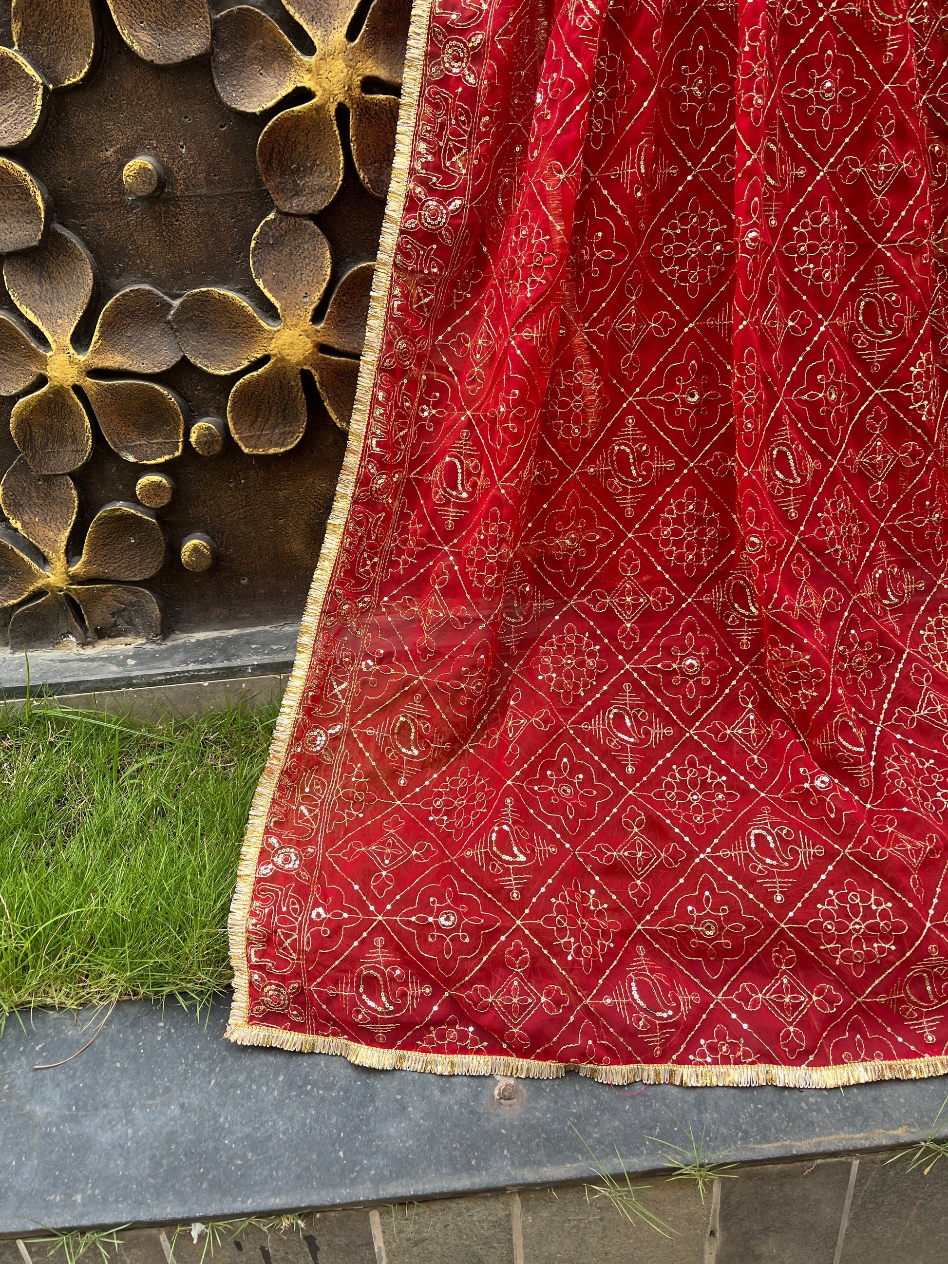 RED VINTAGE DUPATTA HANDMADEAHOLIC BY MISHKA