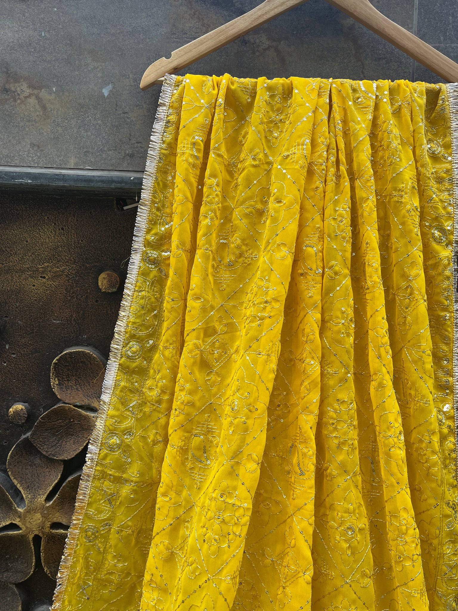 YELLOW VINTAGE DUPATTA HANDMADEAHOLIC BY MISHKA