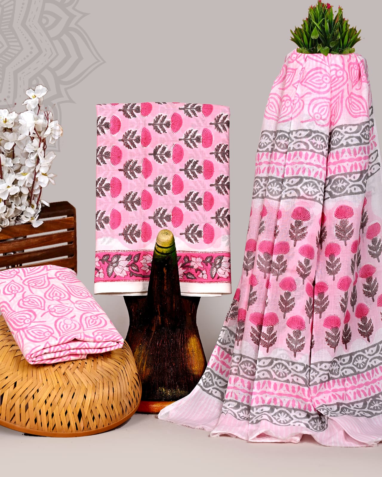 HANDBLOCK COTTON UNSTITCHED SUIT WITH COTTON DUPATTA