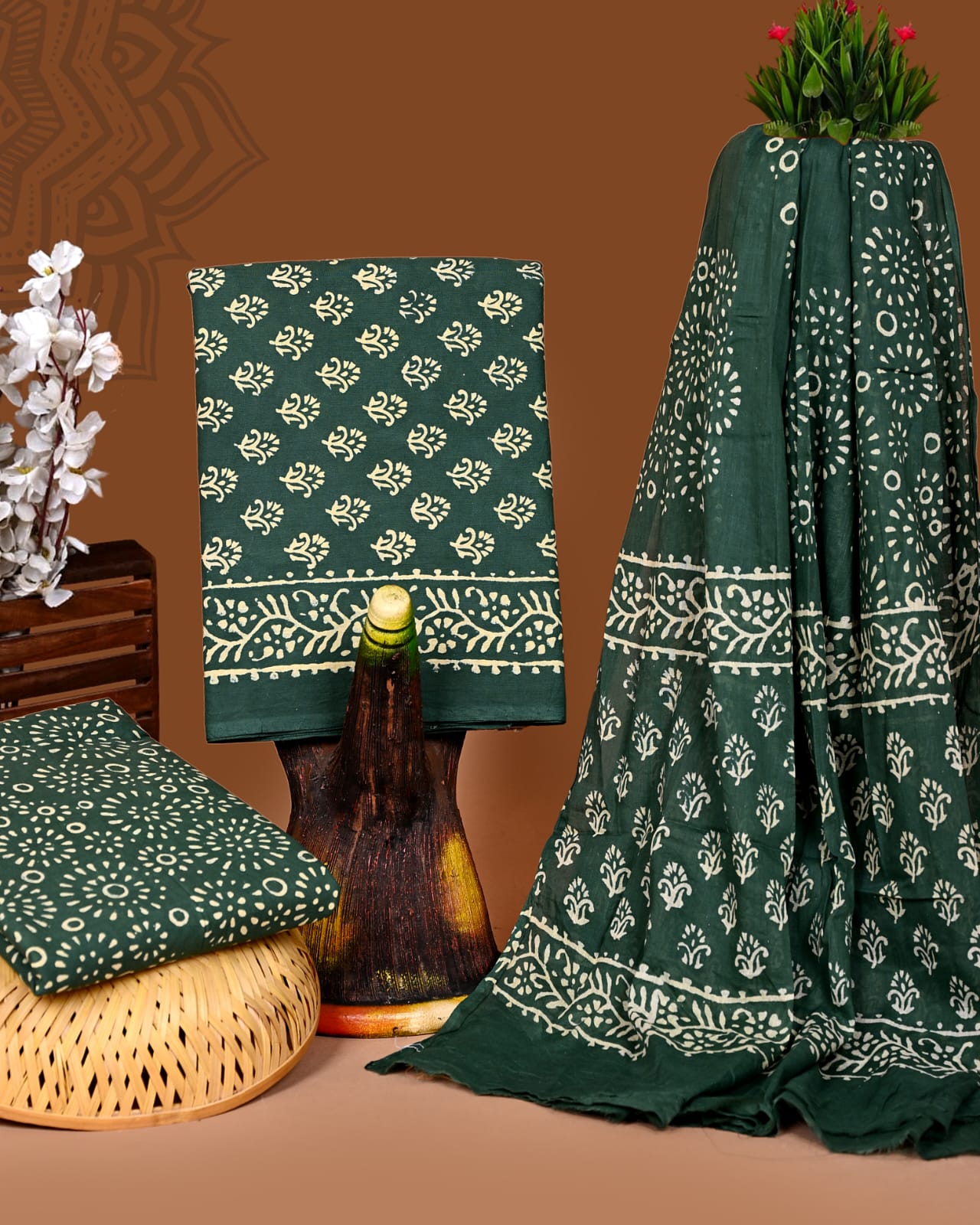 HANDBLOCK COTTON UNSTITCHED SUIT WITH COTTON DUPATTA