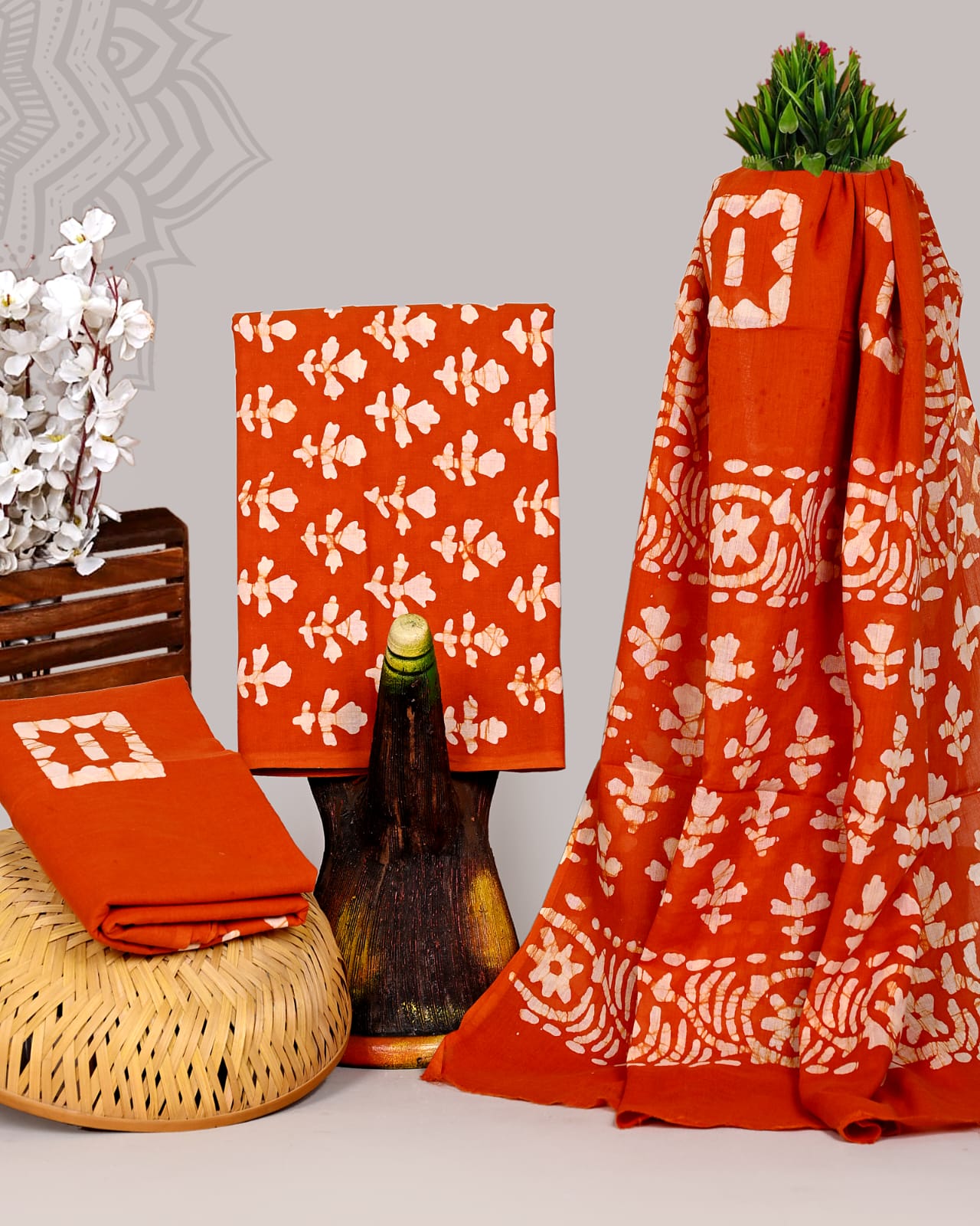 HANDBLOCK COTTON UNSTITCHED SUIT WITH COTTON DUPATTA