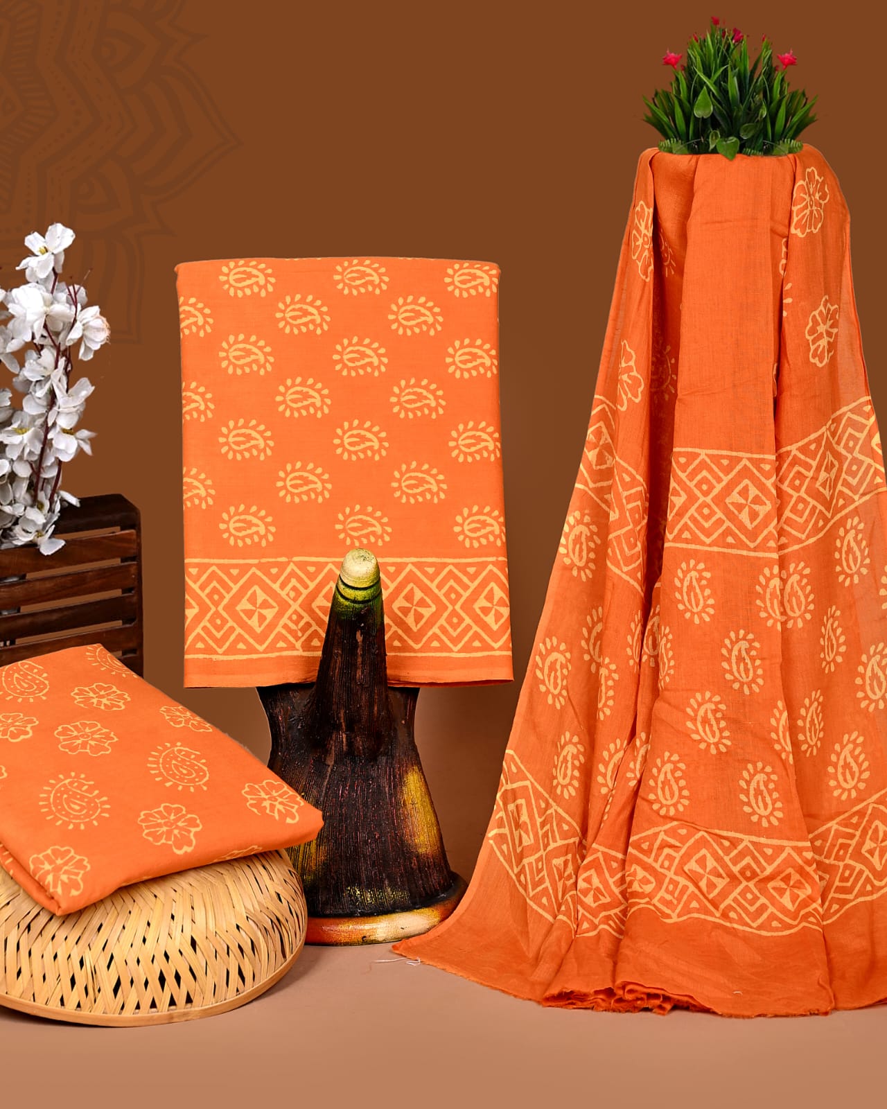 HANDBLOCK COTTON UNSTITCHED SUIT WITH COTTON DUPATTA