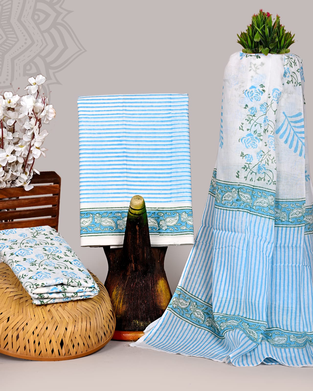 HANDBLOCK COTTON UNSTITCHED SUIT WITH COTTON DUPATTA