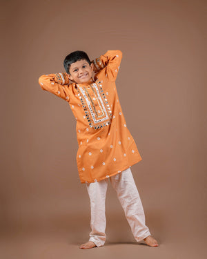 MUSTRAD BANDHANI BOYS KURTA RAAS'25 HANDMADEAHOLIC BY MISHKA