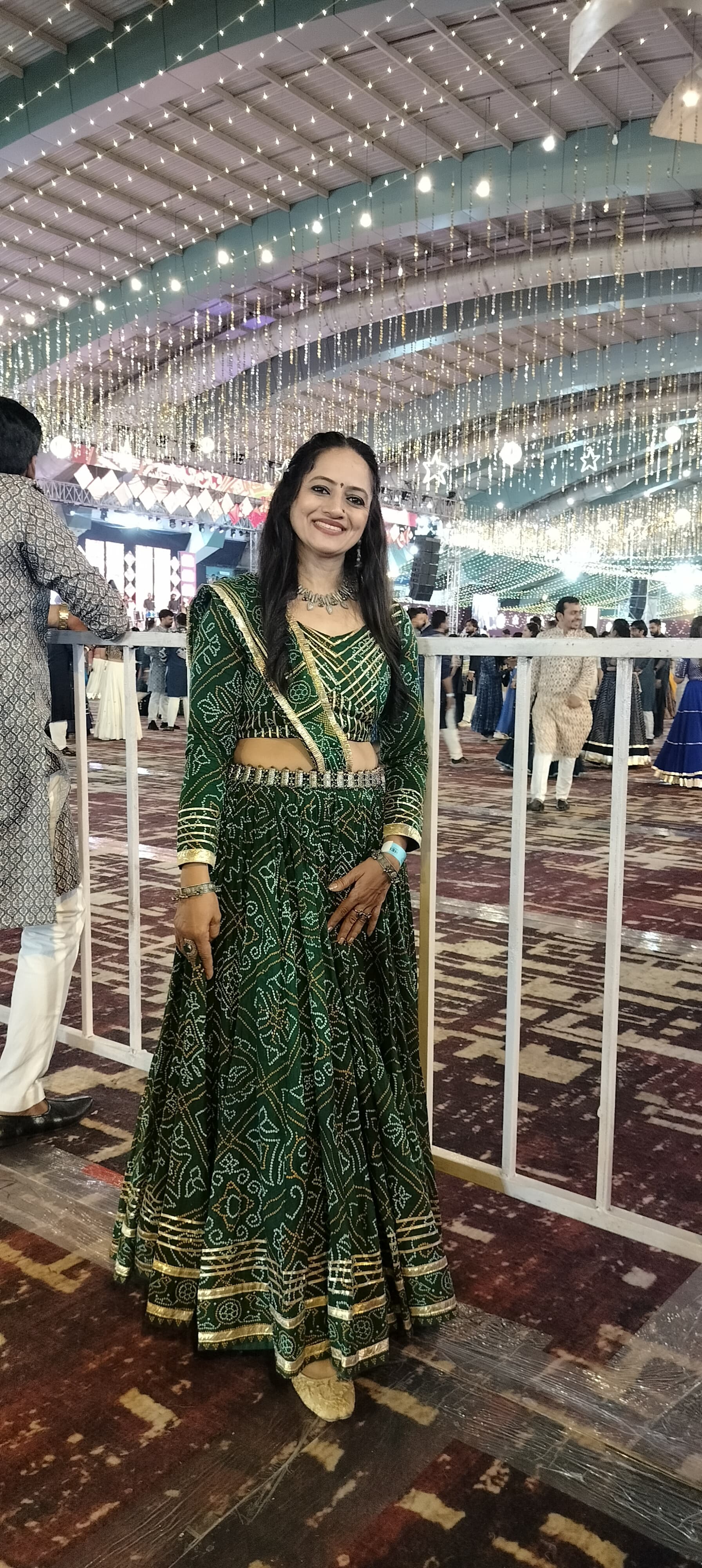 GREEN BADHANI BLOUSE AND CHANIYA CHOLI - handmadeaholicmishka